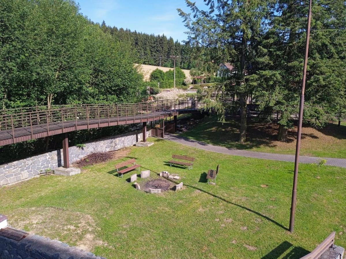 Hotel Forestyma Hodonín Exterior foto